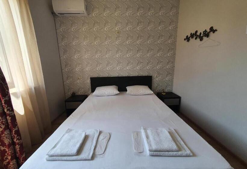 اتاق لوکس, Siran Guest House