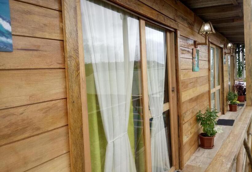 Economy Quadruple Room, Buganvilla Guest House