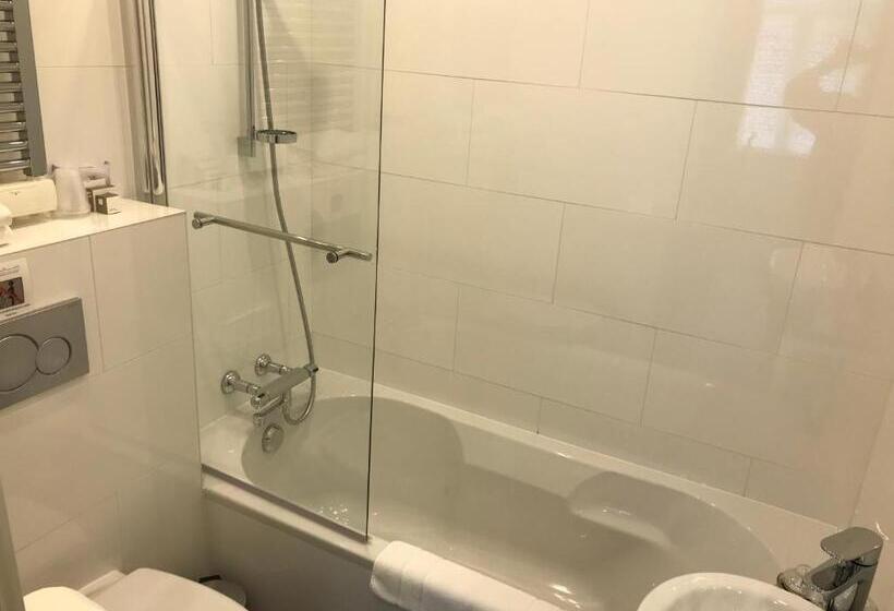 غرفة أساسية, Antwerp Business Suites