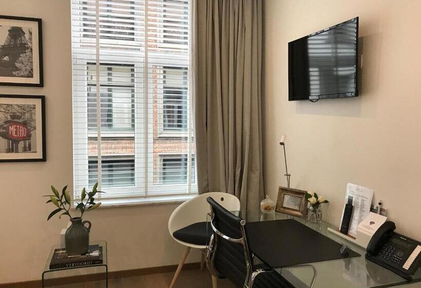 غرفة أساسية, Antwerp Business Suites
