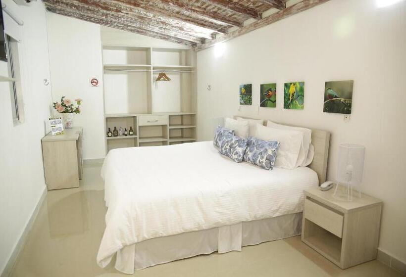 חדר סופריור, Habana Real