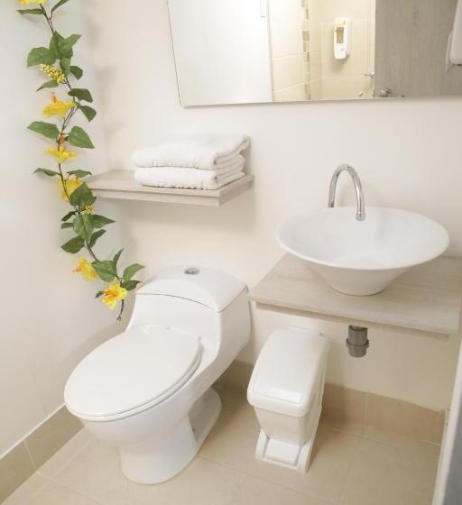 סוויטת ג'וניור, Habana Real