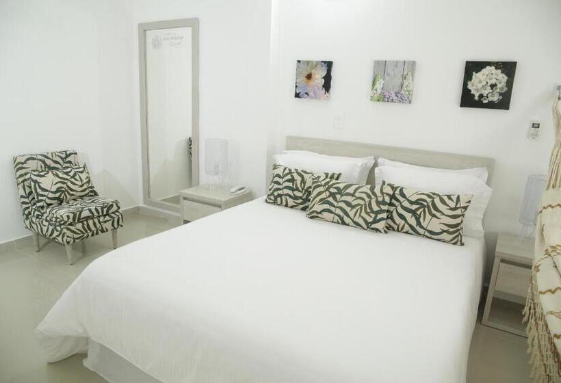 חדר סופריור, Habana Real