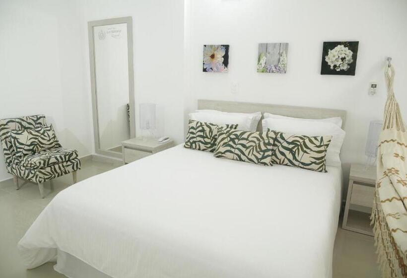 סוויטת ג'וניור, Habana Real