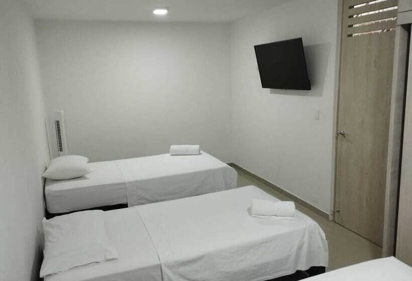 דירת חדר, Habana Real