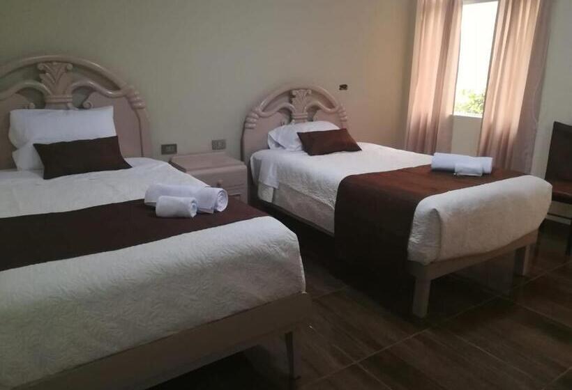 スタンダードルーム, Mística Boutique