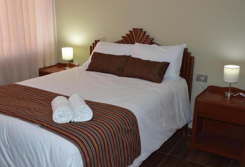 スタンダードルーム, Mística Boutique