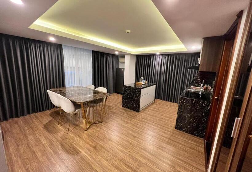 استودیوی استاندارد, Nam Hy 1