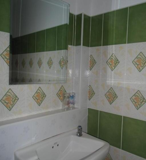 اتاق استاندارد, Chanaporn Place