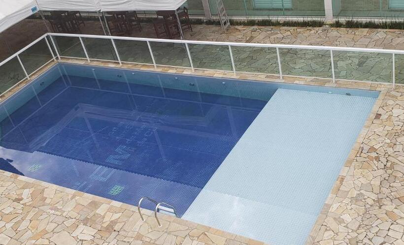 침실 1개 아파트, Pousada Femcut