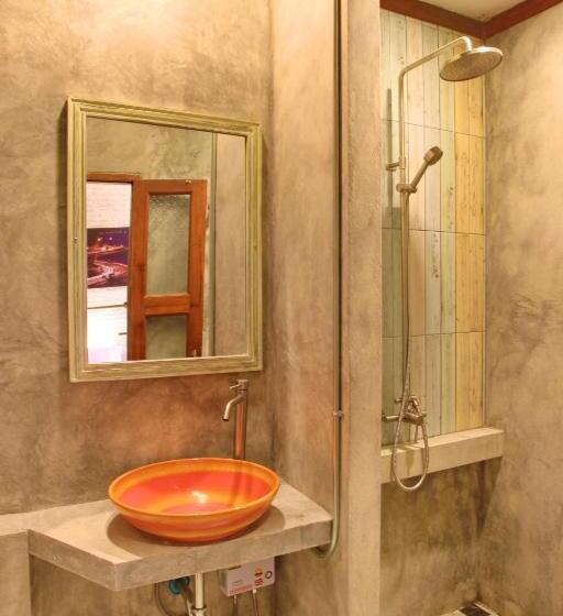 חדר קלאסי לארבעה, Windy Seaview Resort