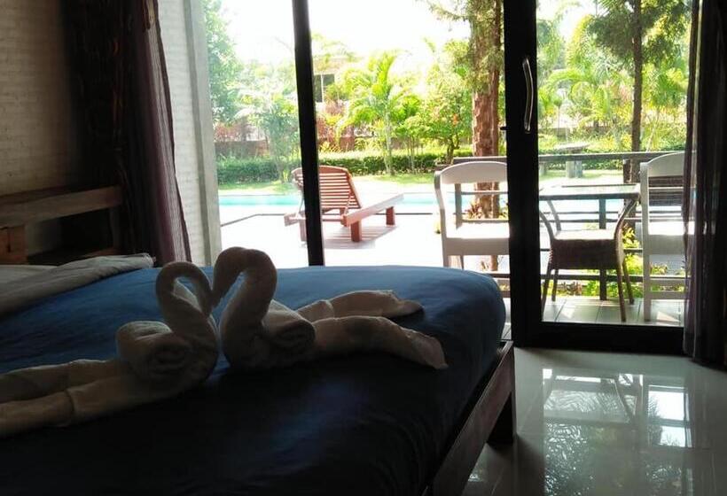 اتاق لوکس, Windy Seaview Resort