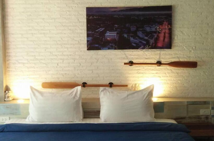 חדר דלוקס, Windy Seaview Resort