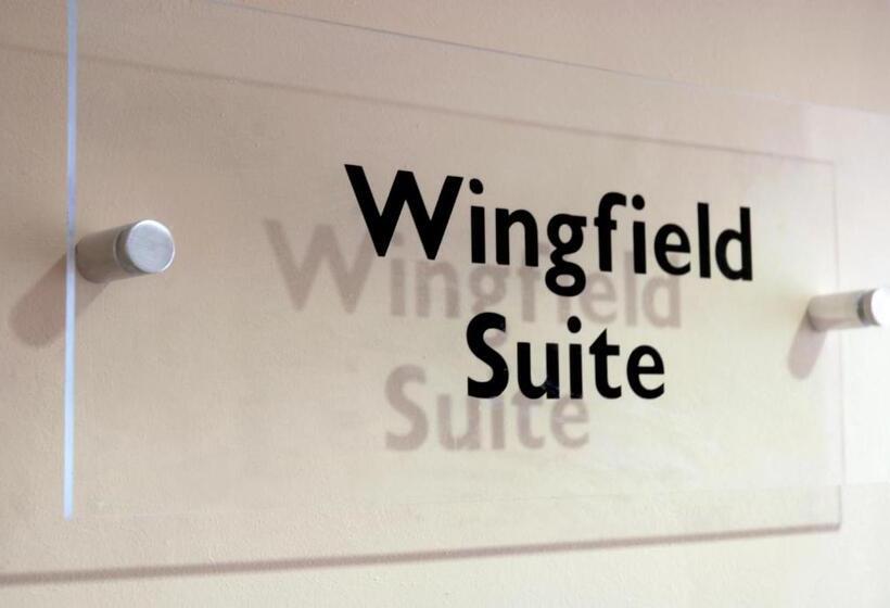 Люкс, Antoinette Hotel Wimbledon