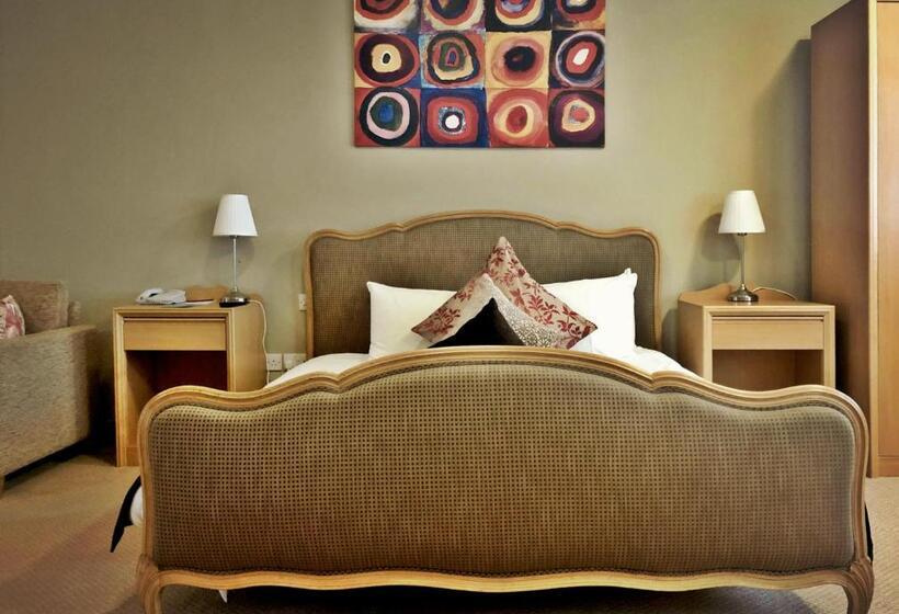 스위트, Antoinette Hotel Wimbledon