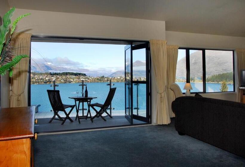 2 Bedrooms Apartment Lake View, Breakfree The Point