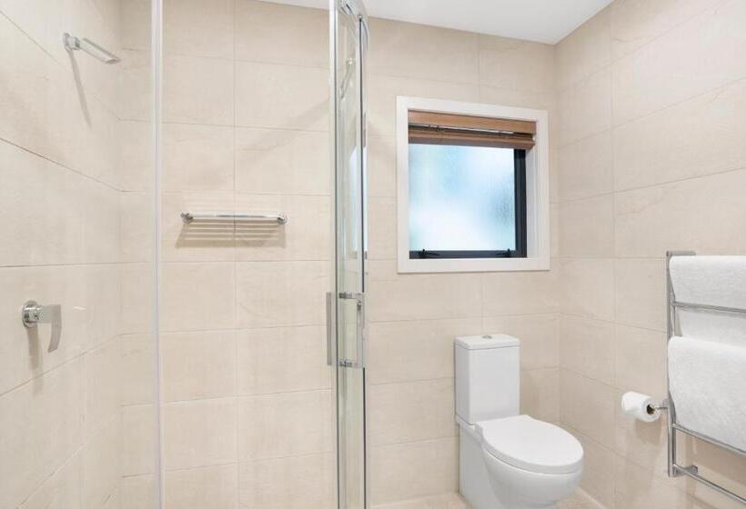 Huoneisto 4 Makuuhuonetta, Breakfree The Point