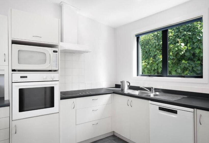 Huoneisto 4 Makuuhuonetta, Breakfree The Point