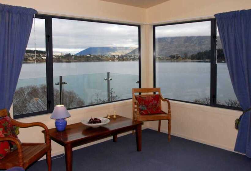 Huoneisto 4 Makuuhuonetta, Breakfree The Point