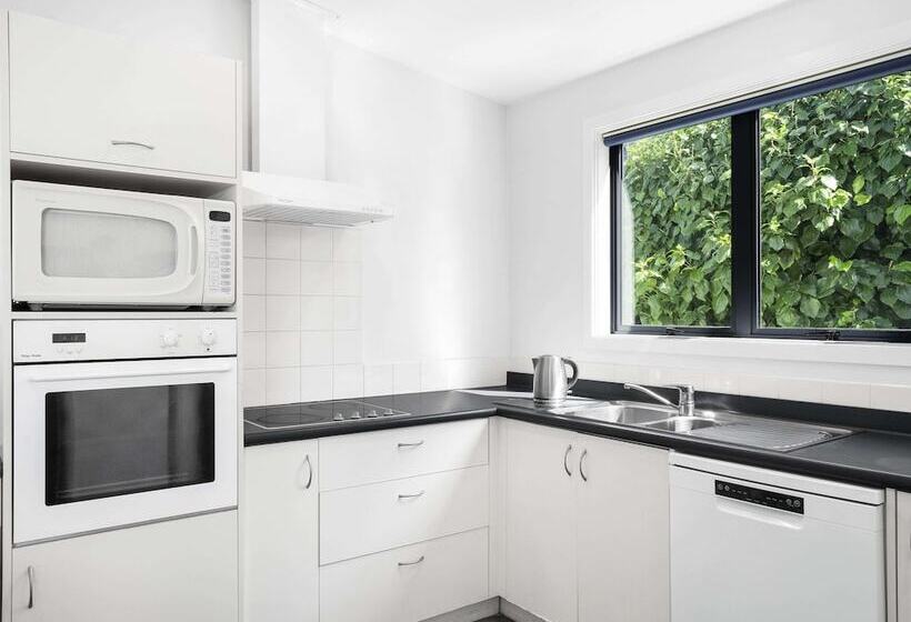 Huoneisto 4 Makuuhuonetta, Breakfree The Point