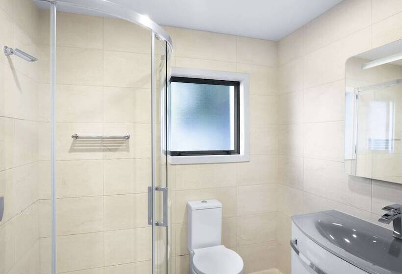 Huoneisto 3 Makuuhuonetta, Breakfree The Point