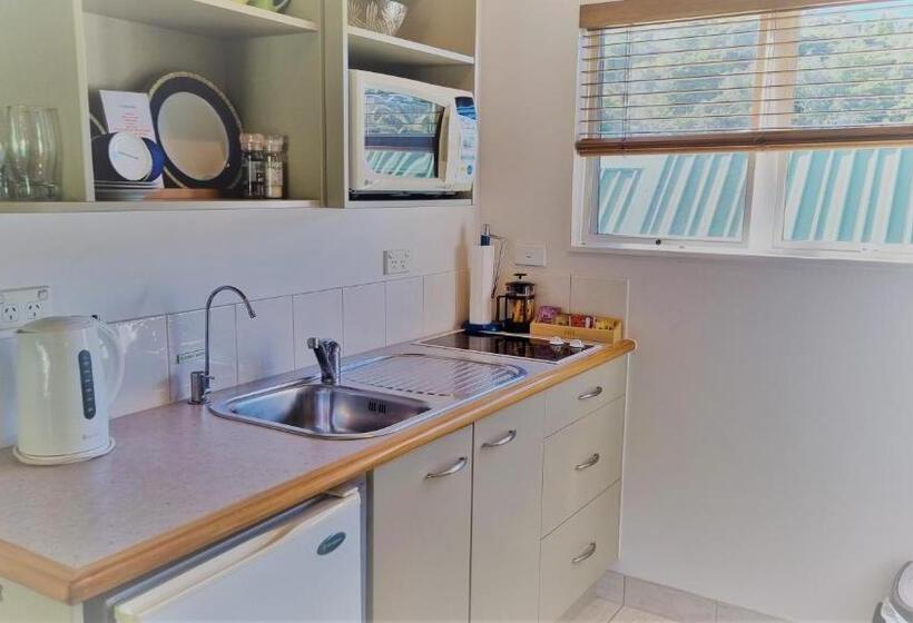 استودیو استاندارد با بالکن, Admirals View Lodge