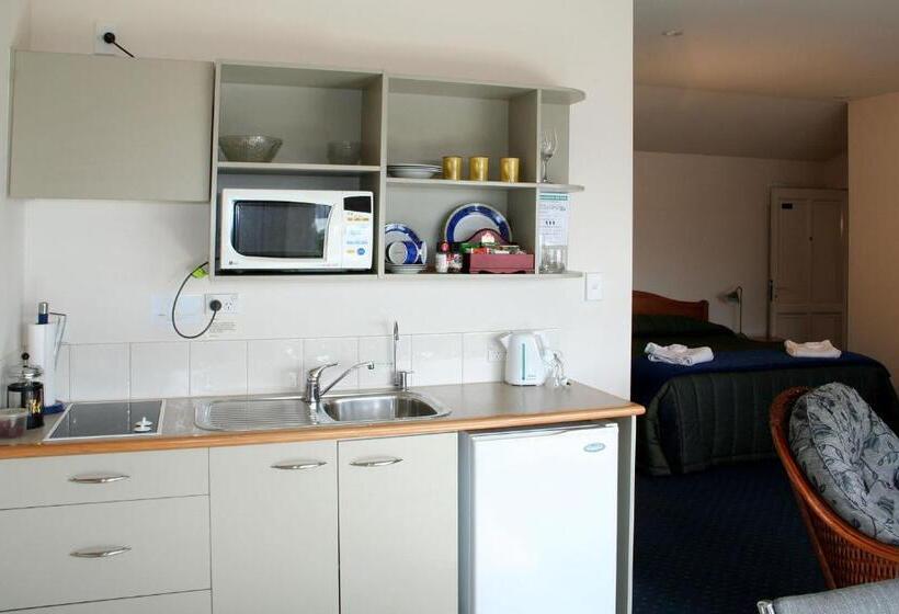 استودیوی استاندارد با چشمانداز دریا, Admirals View Lodge