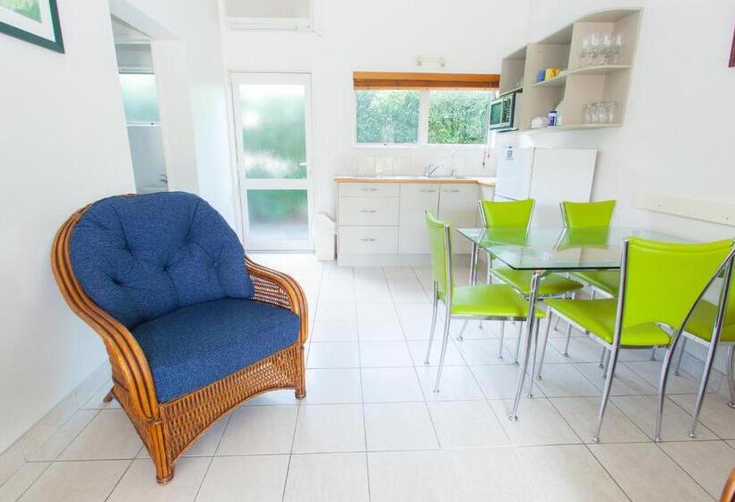 آپارتمان 2 خوابه, Admirals View Lodge