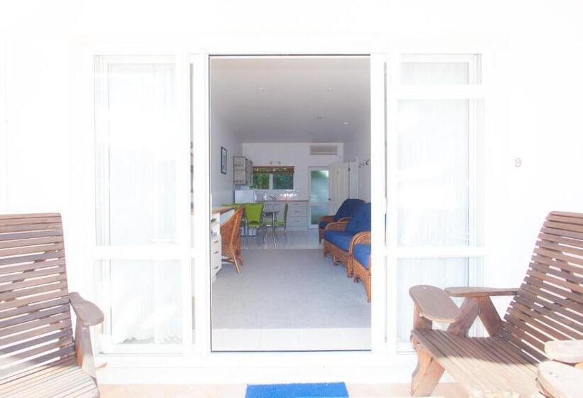 آپارتمان 2 خوابه, Admirals View Lodge