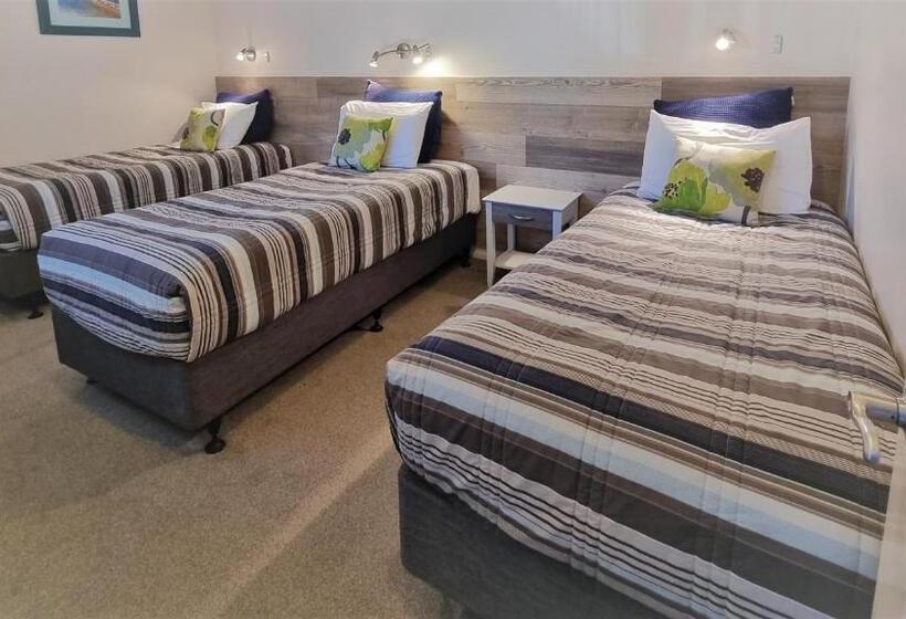 آپارتمان 2 خوابه, Admirals View Lodge