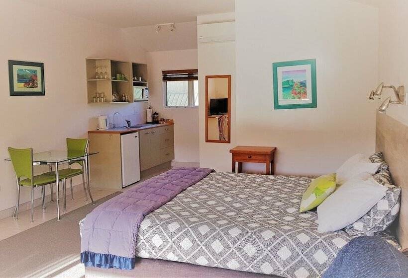استودیو استاندارد با بالکن, Admirals View Lodge