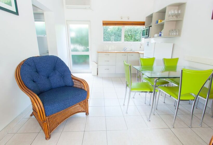 آپارتمان 2 خوابه, Admirals View Lodge