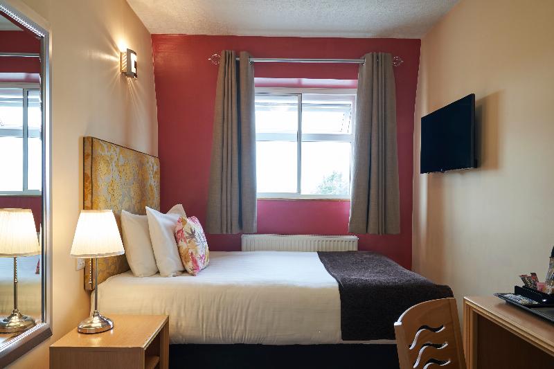 Номер Стандарт, Antoinette Hotel Wimbledon
