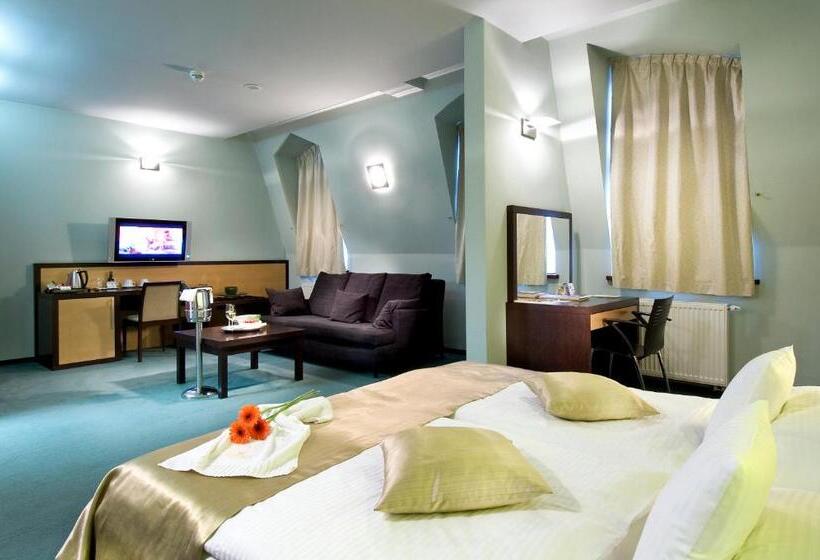 سوییت, Boutique Hotel Dubná Skala