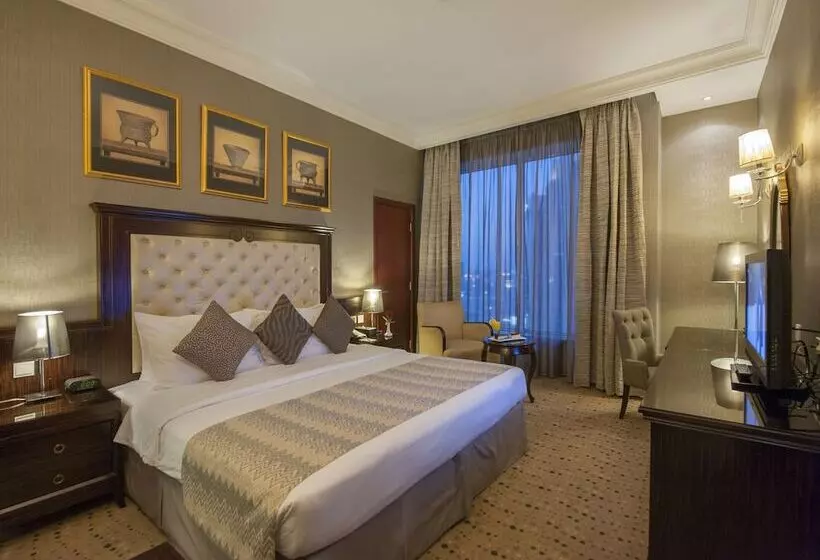サイドシービュージュニアスイート, Mercure Corniche Al Khobar