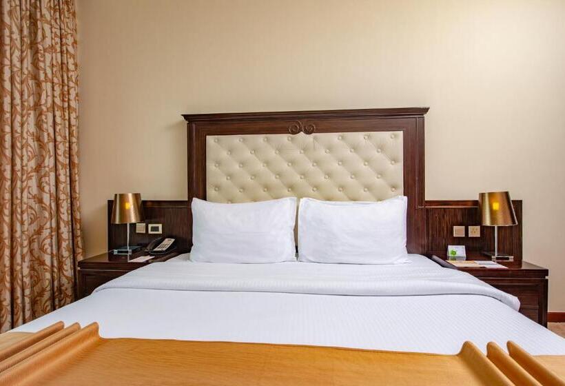 سوئیت اجرایی با چشمانداز دریا, Mercure Corniche Al Khobar