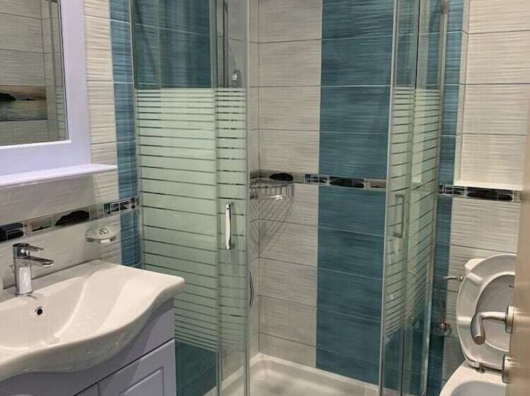 수피리어 트리플 룸, Minoa