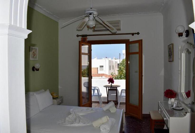 스탠다드 룸, Minoa