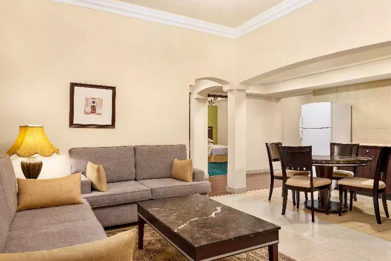 3 Bedroom Suite, Eastyard Dammam Hotel Formerly Ramada By Wyndham Dammam