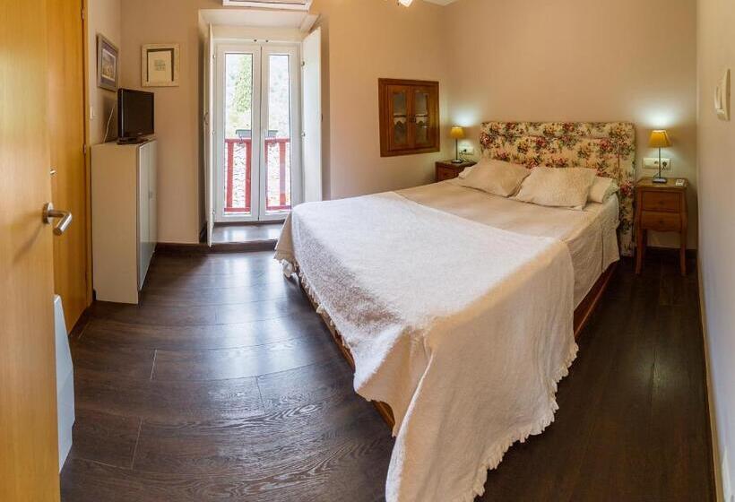 جناح جونيور عائلى, O Remanso Dos Patos