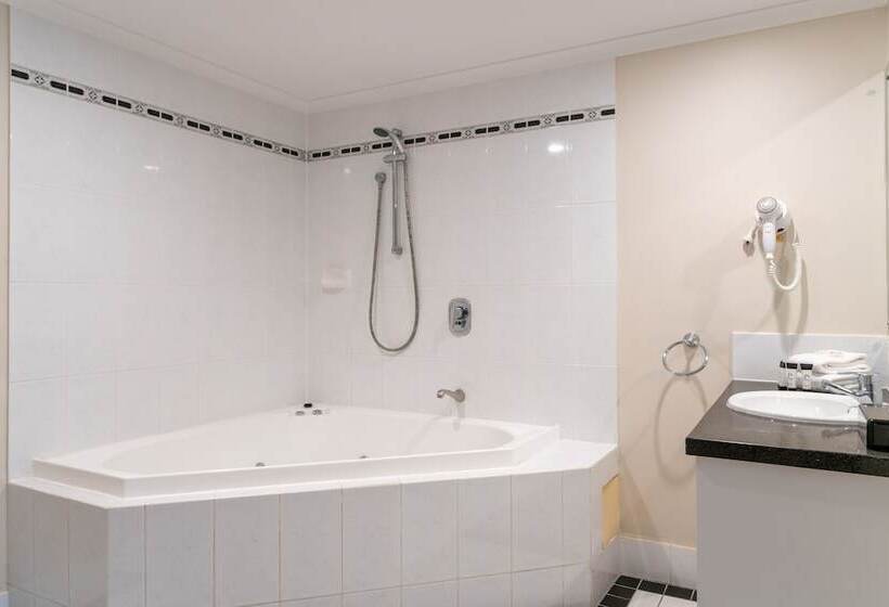 Апартаменты 1 Спальня, Regal Port Douglas