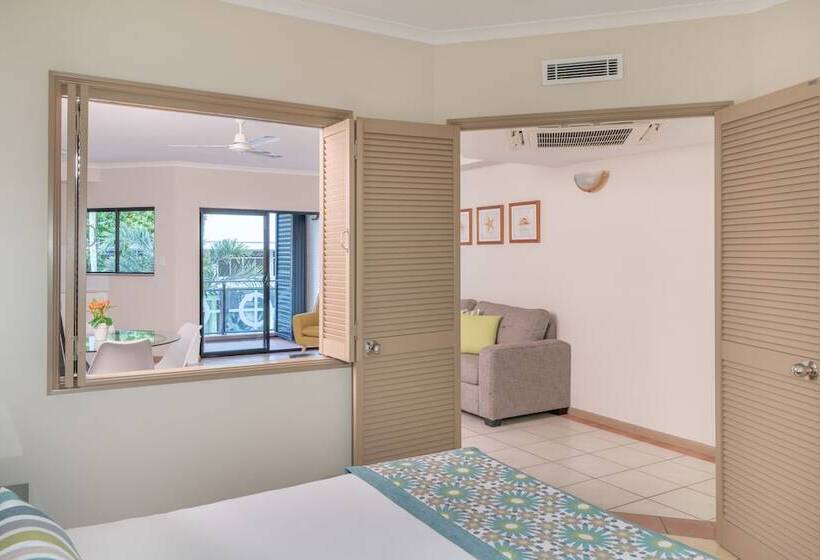 شقة غرفة واحدة, Regal Port Douglas