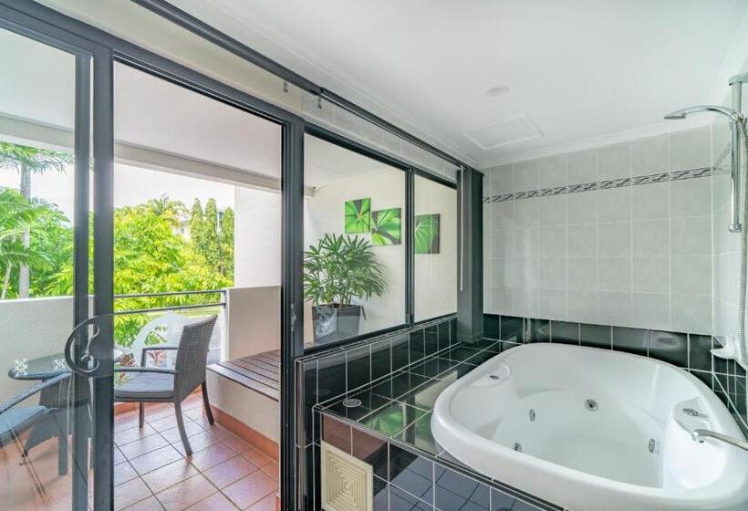 إستوديو قياسى, Regal Port Douglas