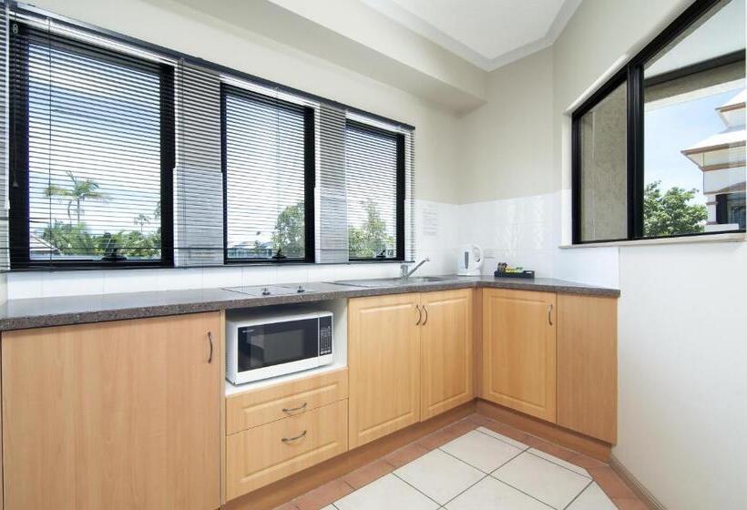 شقة غرفة واحدة, Regal Port Douglas