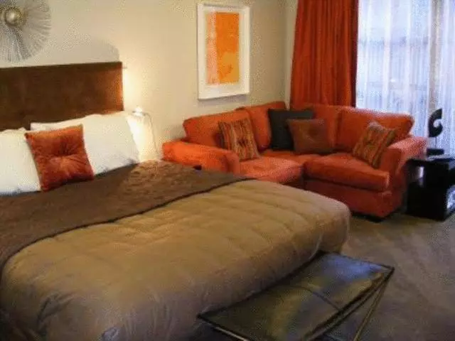 デラックススタジオ, Terra Vive Suites & Apartments
