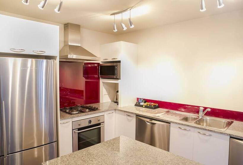 آپارتمان 3 خوابه, The Glebe Apartments