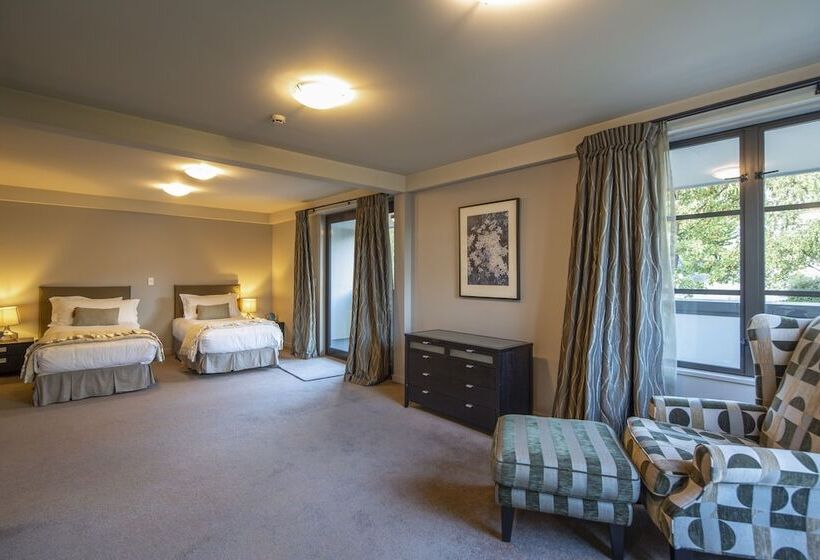 1 Bedroom Penthouse Apartment, The Glebe Apartments