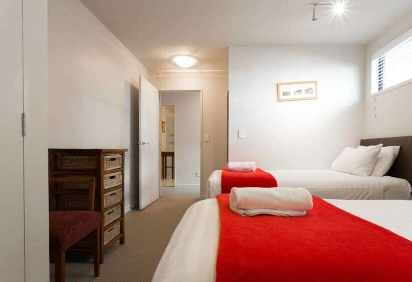 آپارتمان 4 خوابه, The Glebe Apartments