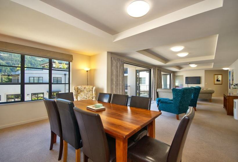 Апартаменты 3 Спальни, The Glebe Apartments