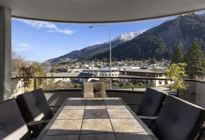 آپارتمان 3 خوابه, The Glebe Apartments